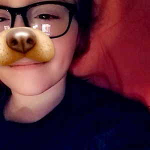 Meet your Posher, Courtney